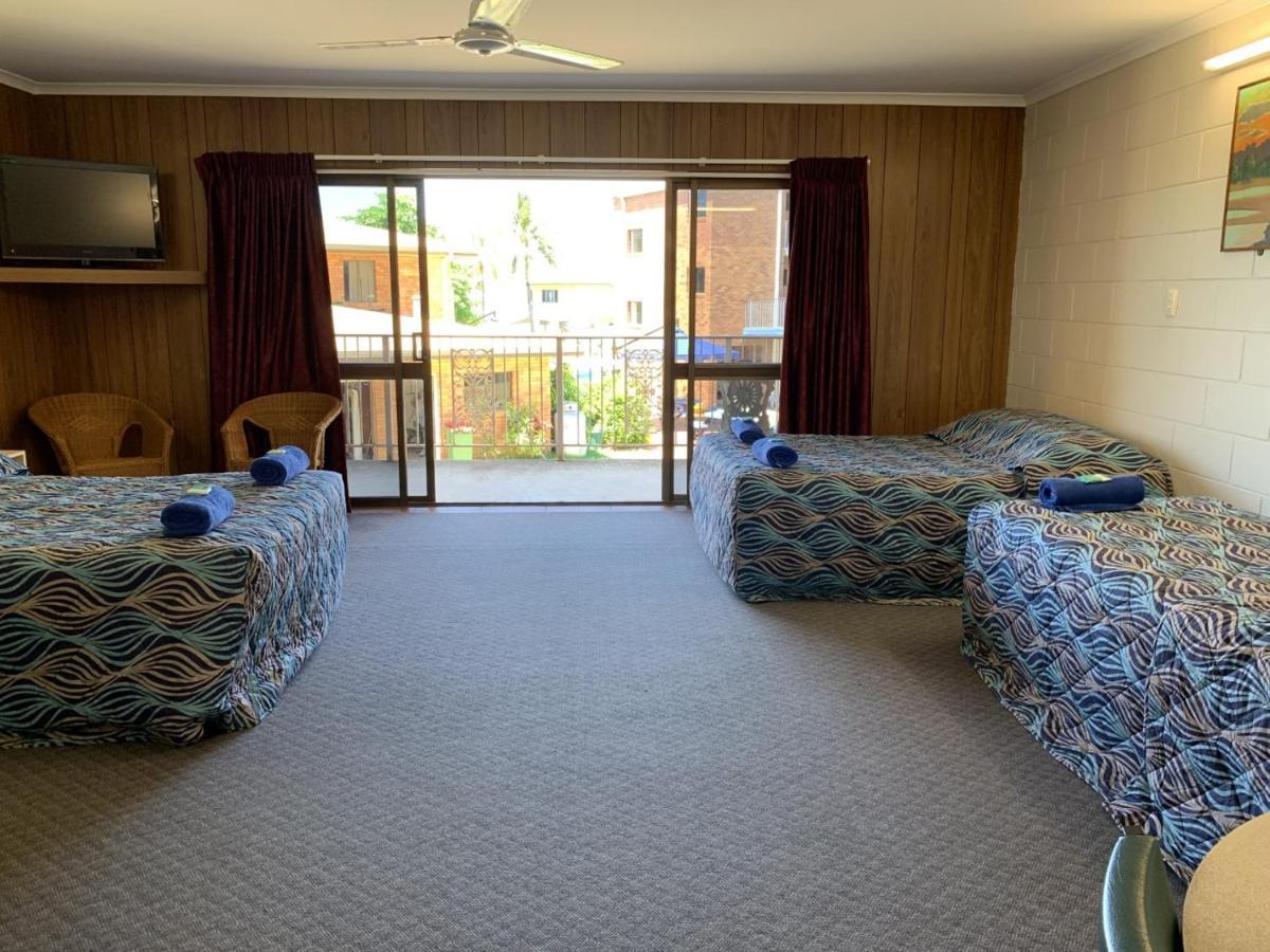 Sandpiper Motel Grasstree Beach Екстериор снимка